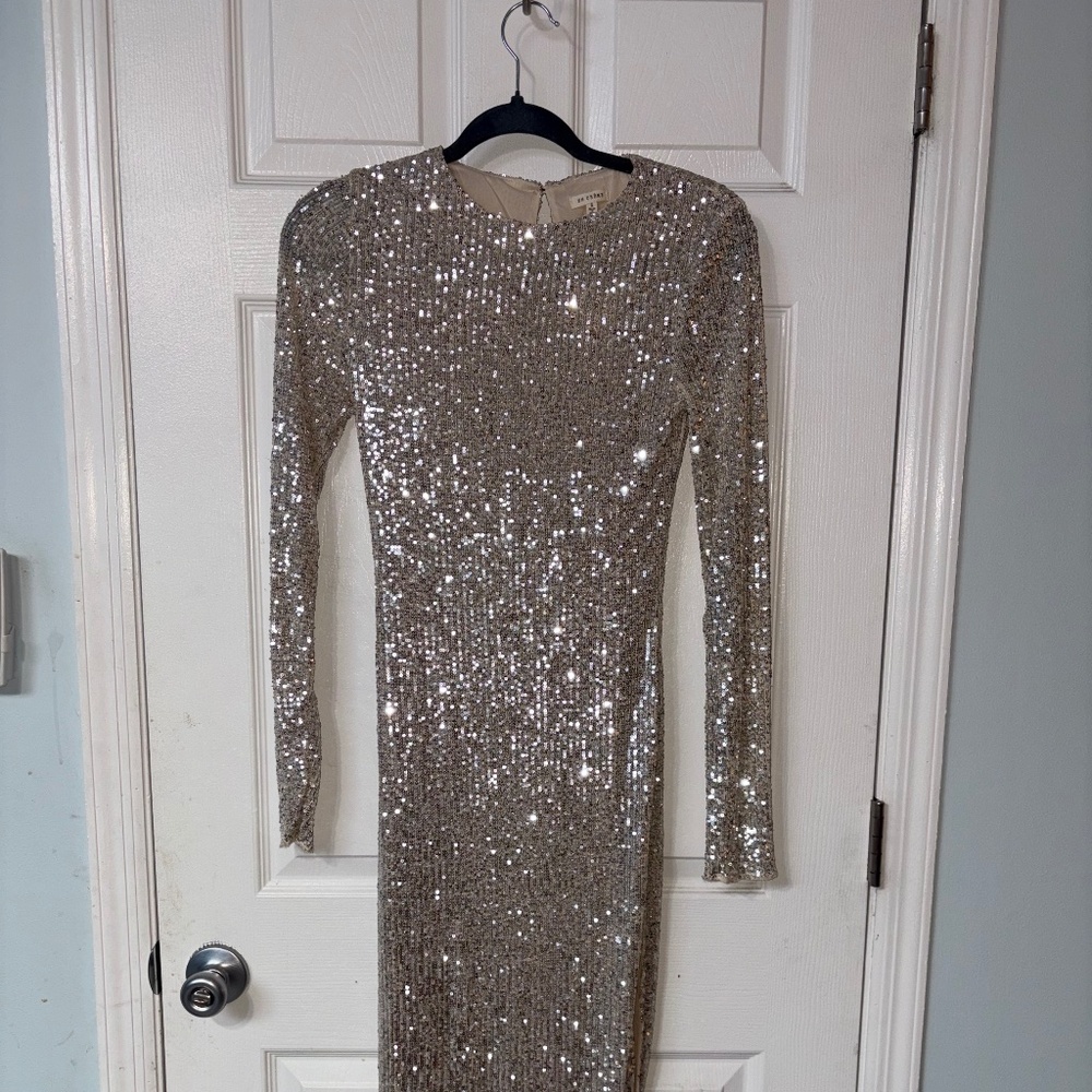 VICI DRESS